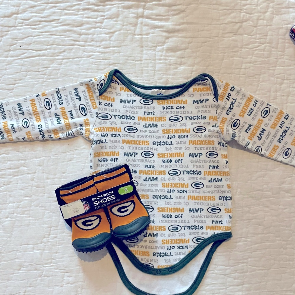Packers onesie and shoes-24 months